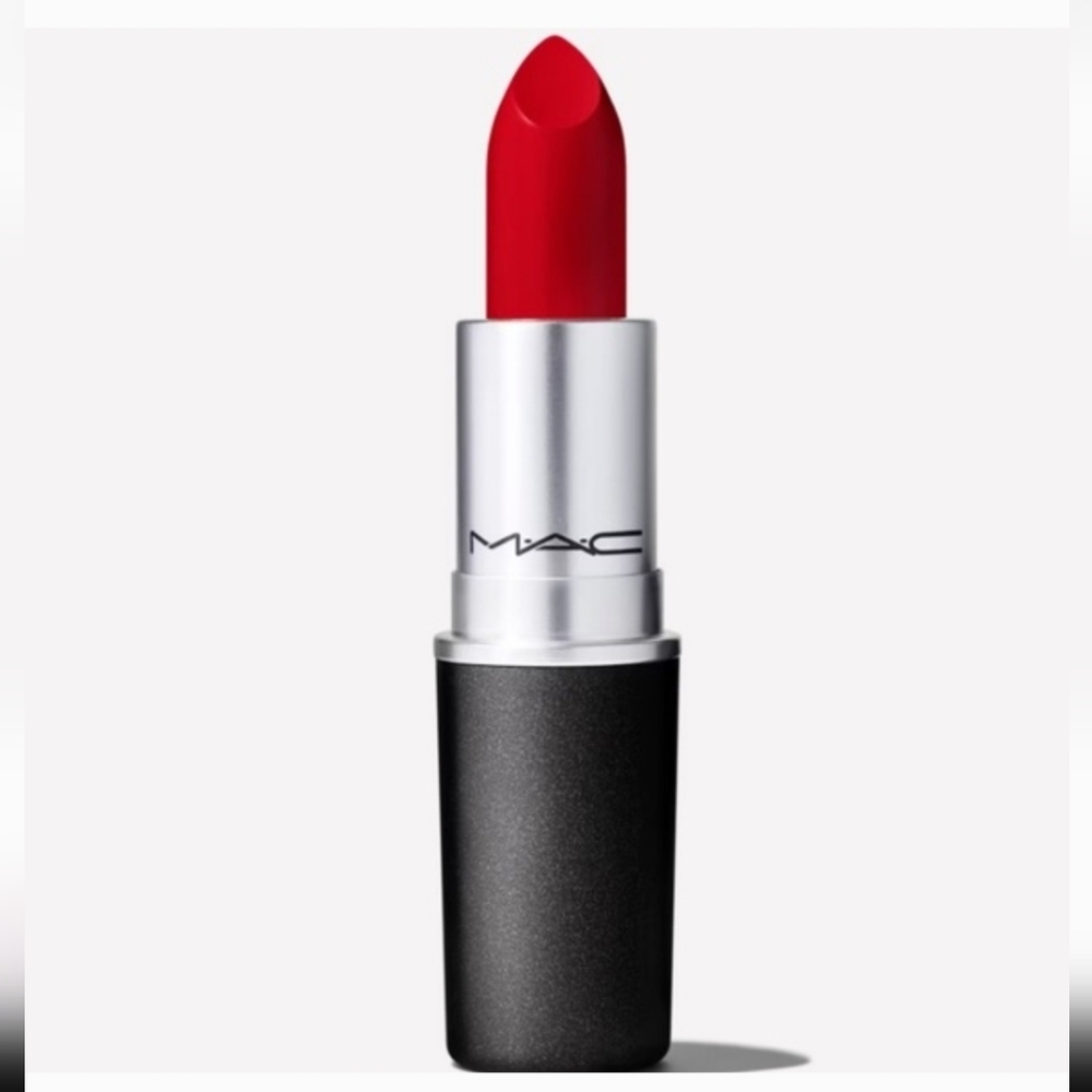 MAC Cosmetics Ruby Woo Matte Red Lipstick New